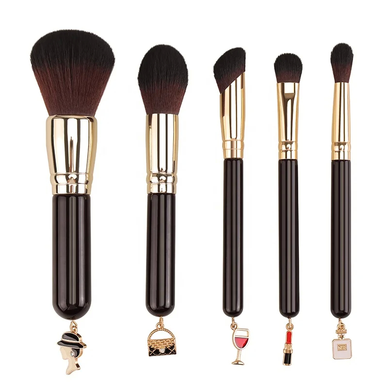 Tägliches Make-up Kosmetische Make-up-Bürste mit Schönheitspflege machen Werkzeuge und Pony-Haar Material